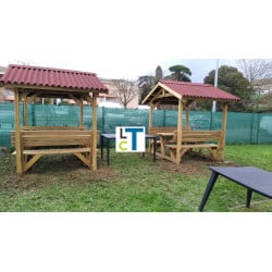 Table/bancs en bois avec toit OCCITABLE 2.61x1.87m